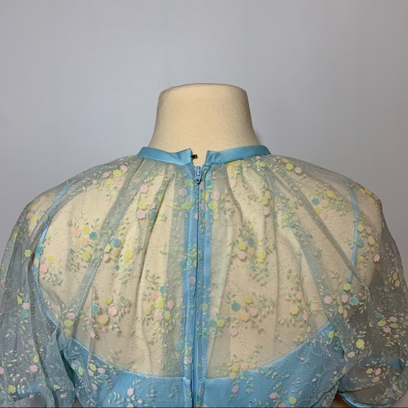 Vintage 1950’s/60’s Baby Blue Sheer Floral Lace Embroidered Overlay Prom Dress - Picture 10 of 16